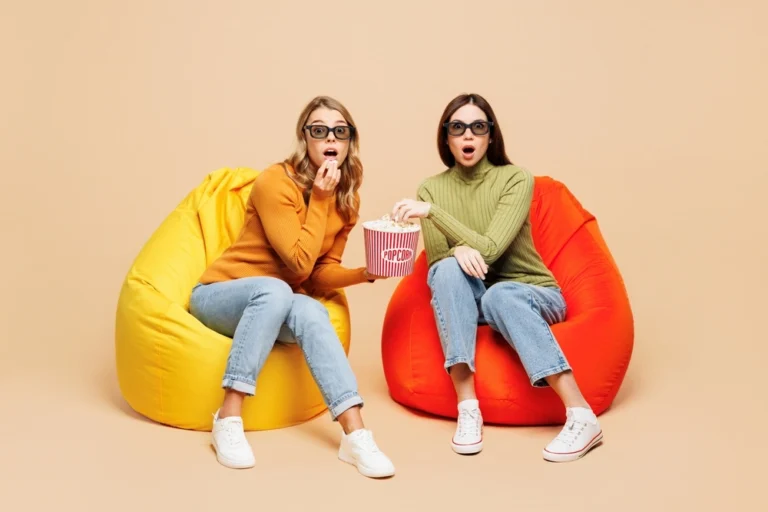 مزايا وعيوب اشتراكات IPTV هل تستحق الاشتراك؟