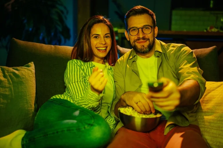 اشتراك قنوات فولتشر IPTV استقرار وسرعة بلا تقطيع